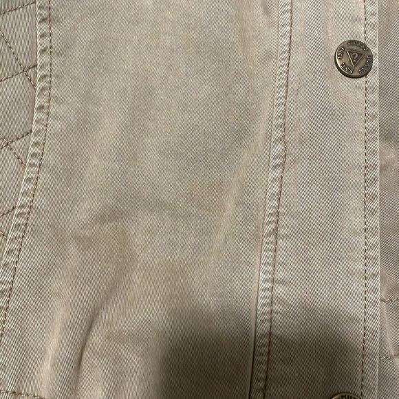 Guess women’s midweight cargo jacket with hood - Picture 8 of 8